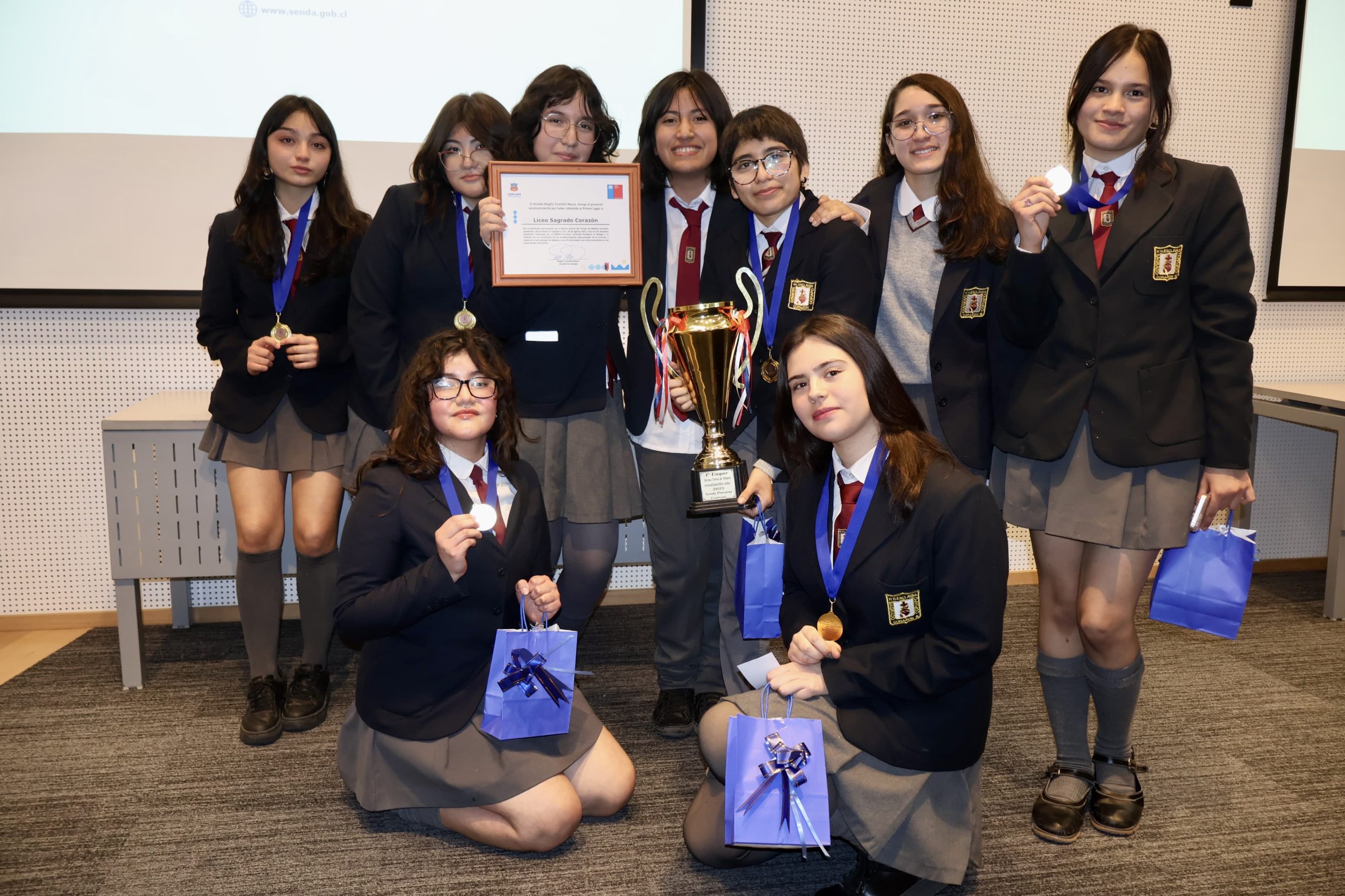 Con éxito se desarrolló 10° Torneo de Debate Escolar Preventivo en Copiapó