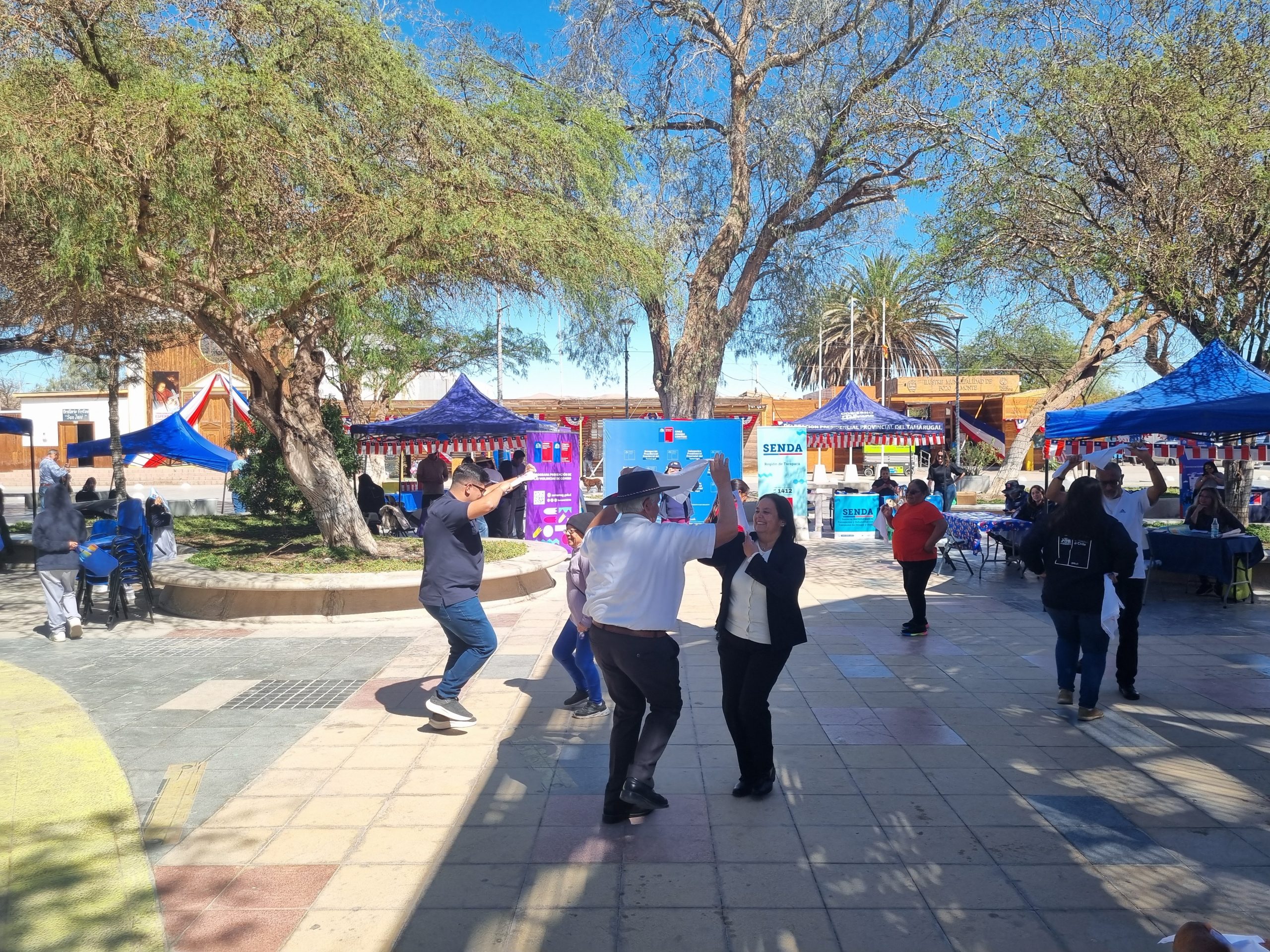 Presentan “El Otro Plan”  durante Fonda Preventiva “Chile celebra, Chile se cuida” en Pozo Almonte