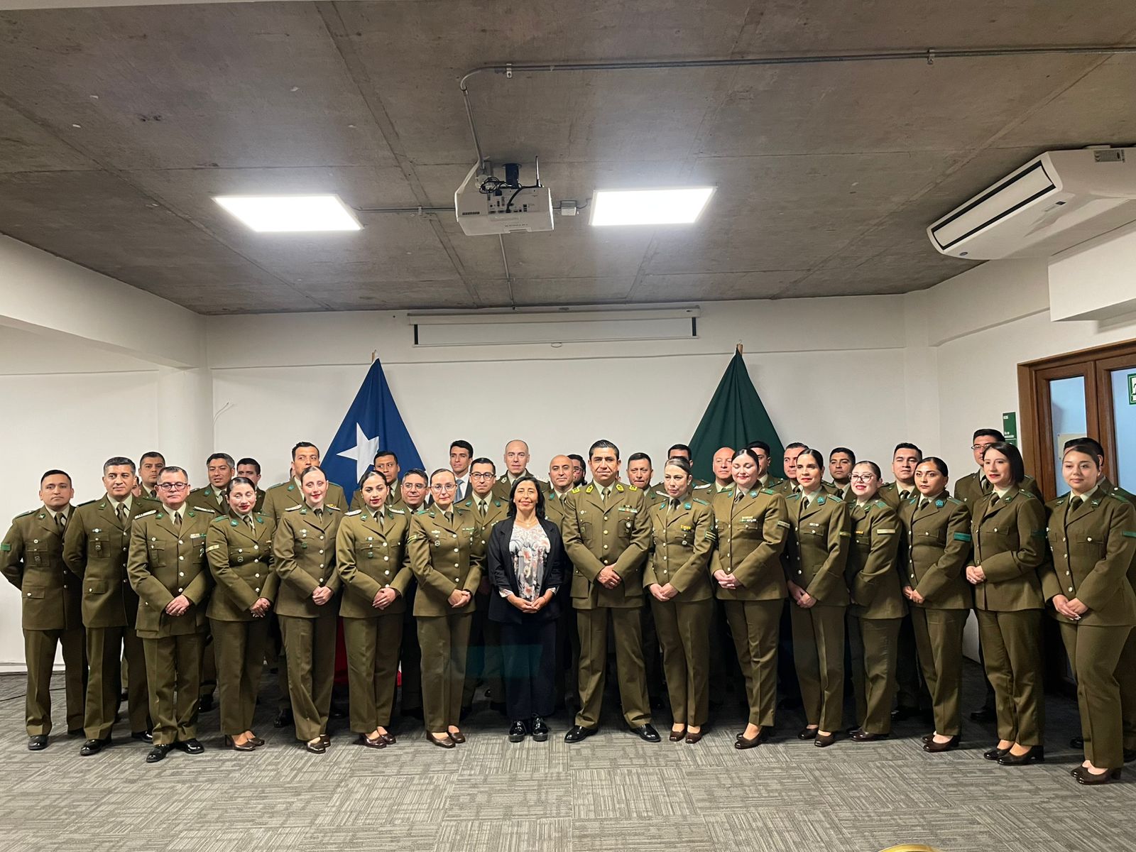 SENDA Los Lagos y Carabineros refuerzan acciones conjuntas de prevención del consumo de alcohol y otras drogas