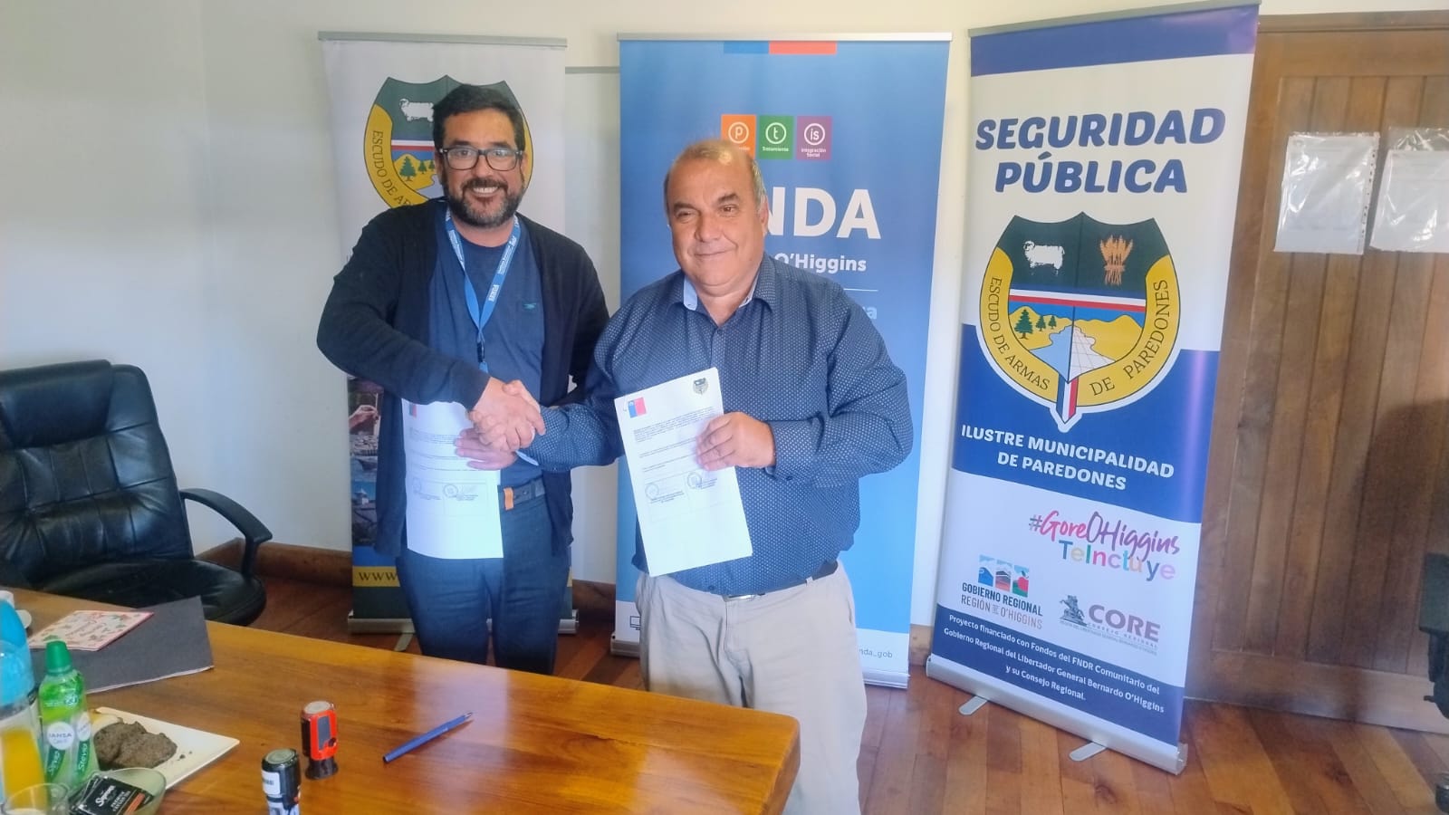 SENDA O’Higgins y Municipalidad de Paredones firman convenio acuerdo de colaboración